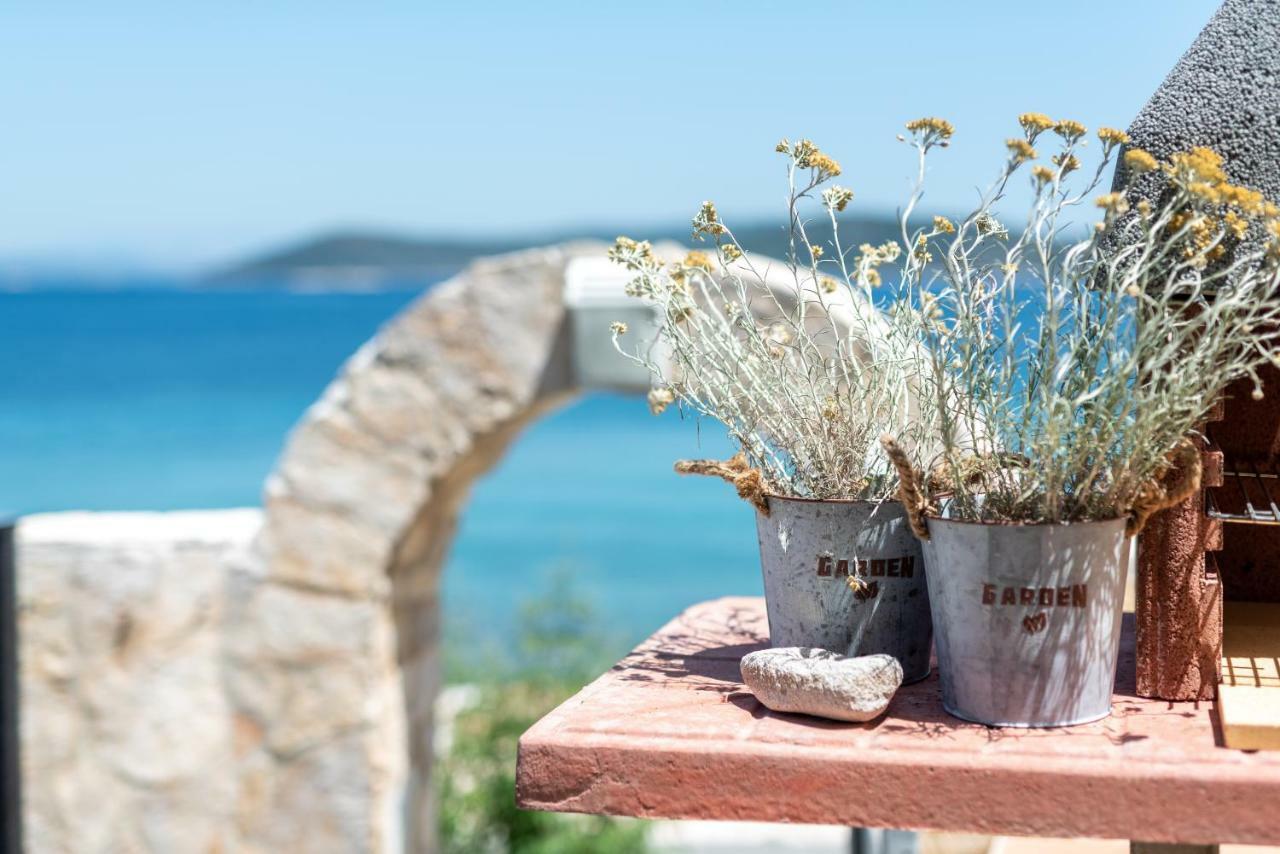 Villa Insula Ventum Трогир Екстериор снимка